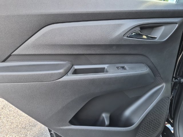 2027 Chevrolet Bolt LT - Photo 27