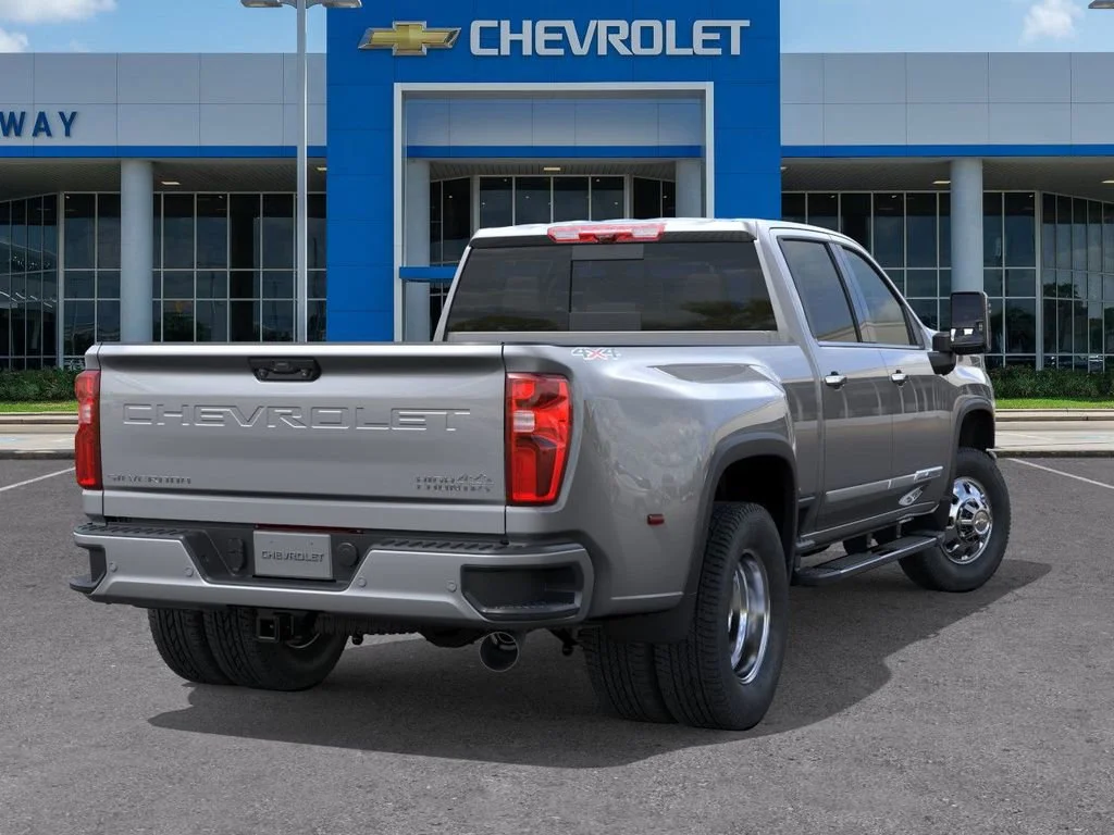 2026 Chevrolet Silverado 3500 HD High Country - Photo 4