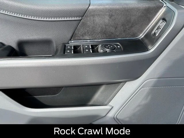 Used 2024 White Ford XLT image 12
