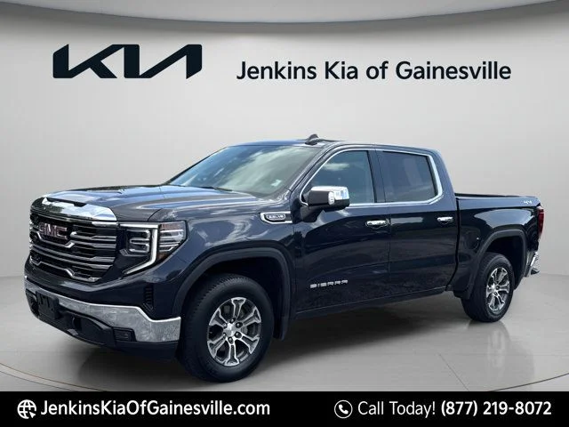Used 2025 Silver GMC SLT image 8