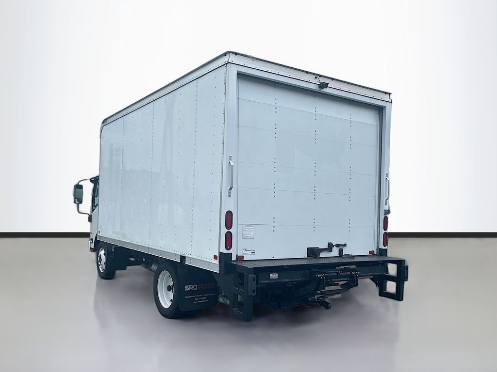 Used 2021 Arc White Chevrolet Base image 5
