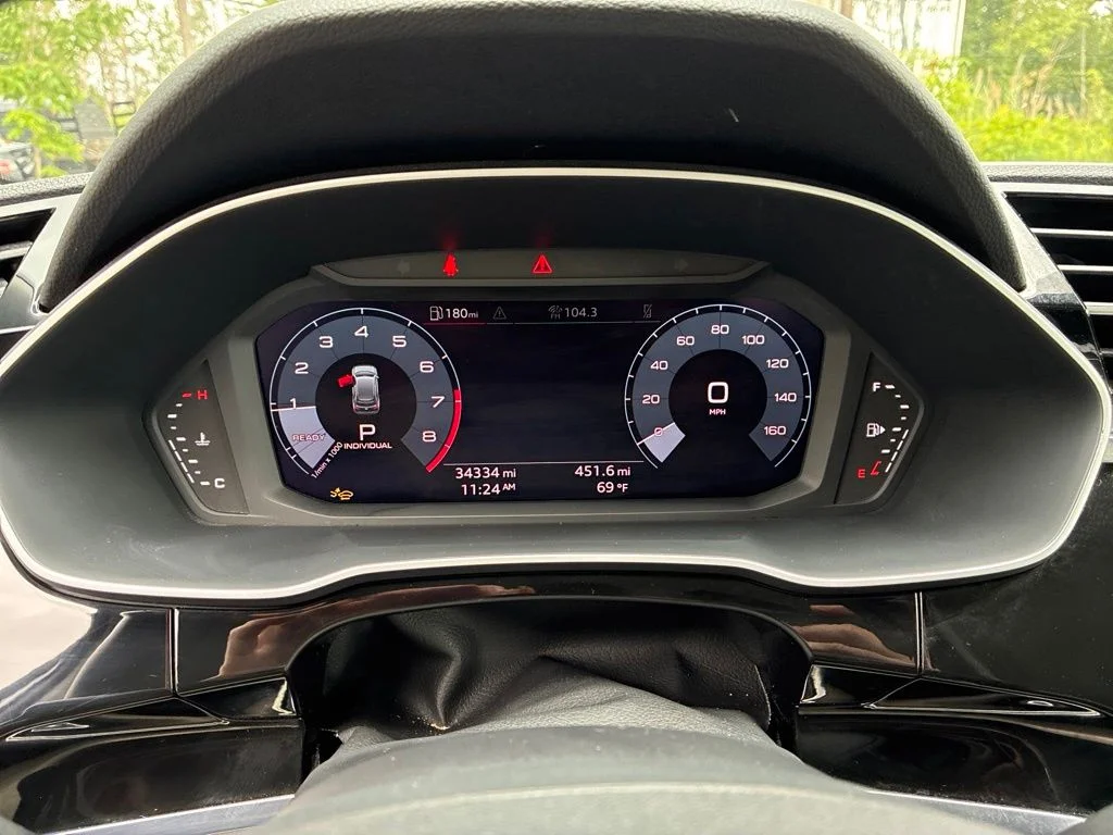 Used 2025 White Audi Premium image 27