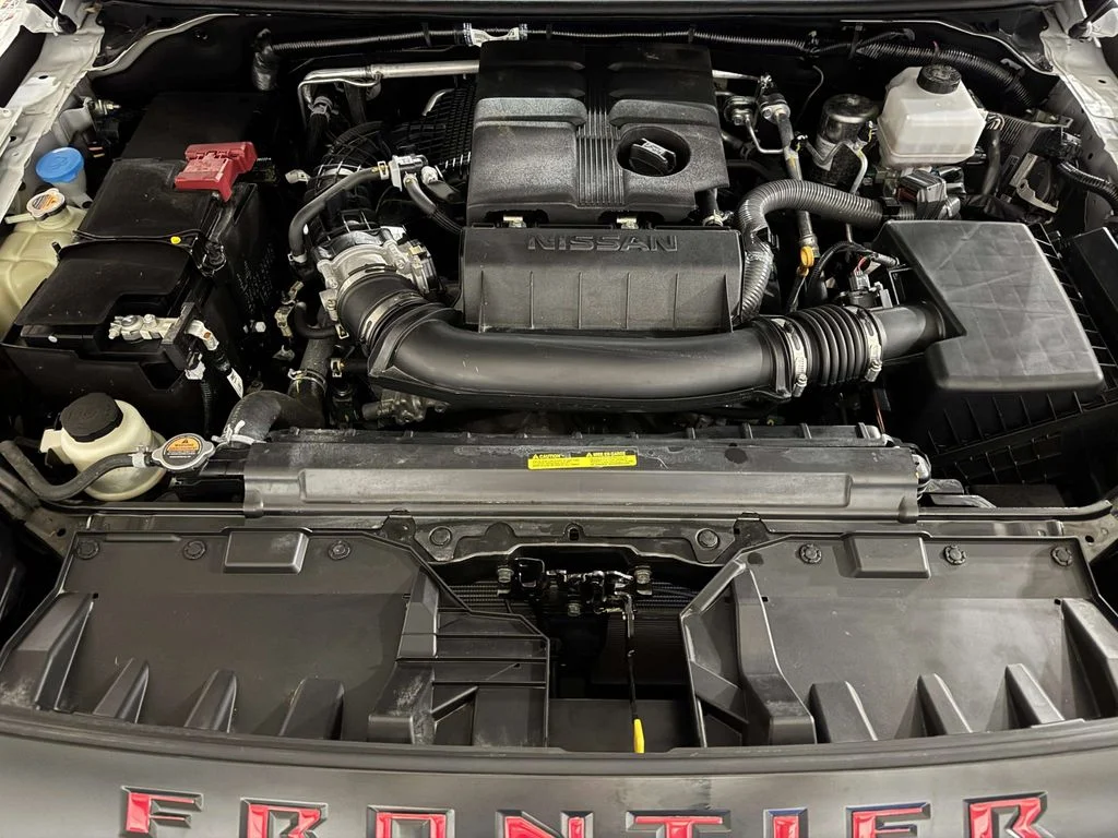 Certified Used 2024 Glacier White Nissan PRO-4X image 31
