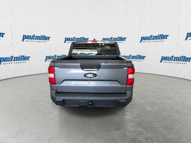 Used 2025 Gray Ford XLT image 9