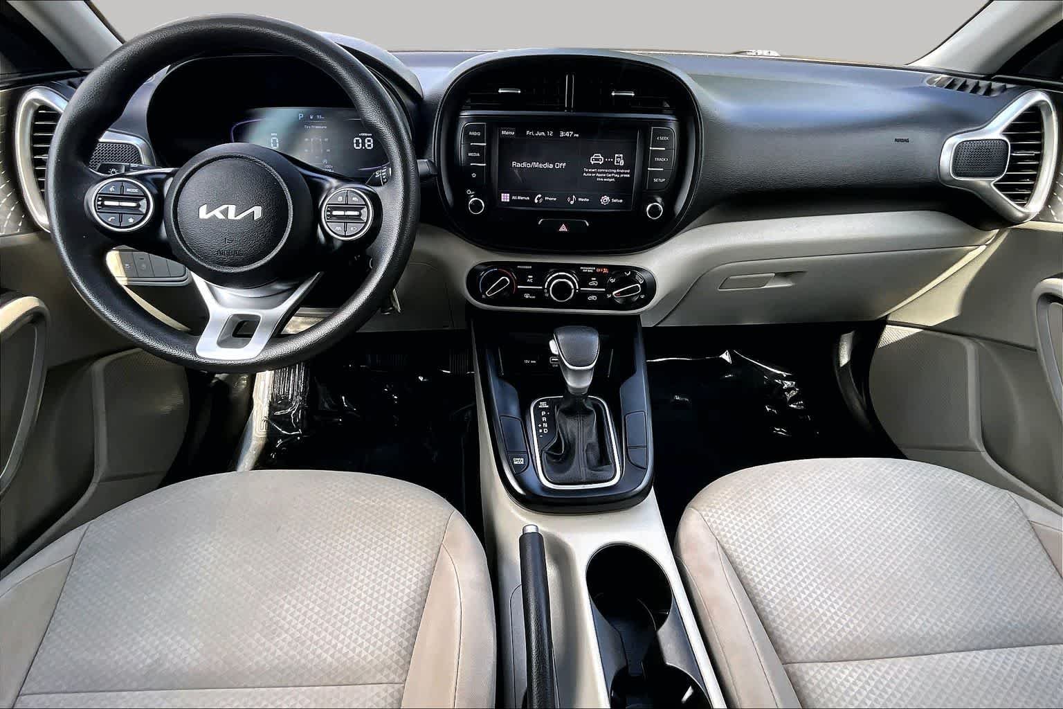 Used 2023 Inferno Red Kia LX image 15