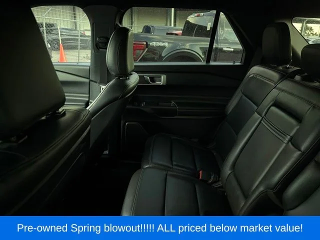 Used 2020 Gray Ford XLT image 17