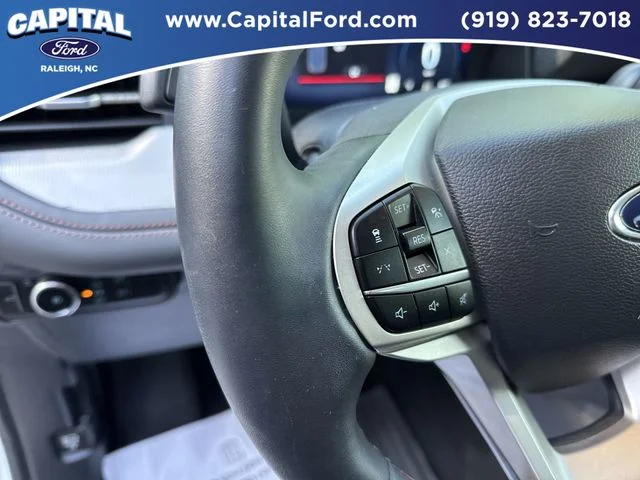 Used 2025 White Ford Active image 22