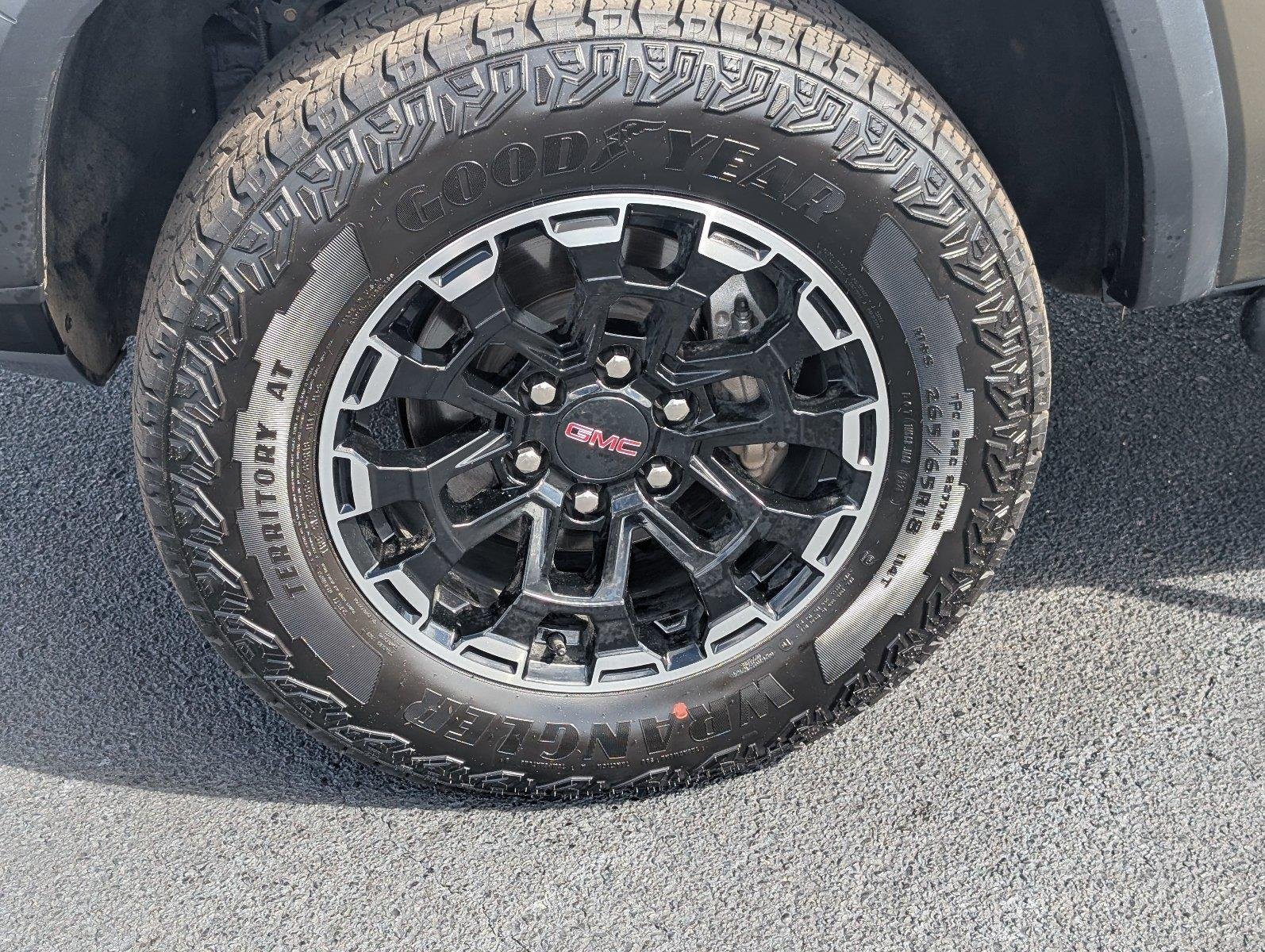 Used 2024 Deep Bronze Metallic GMC AT4 image 11