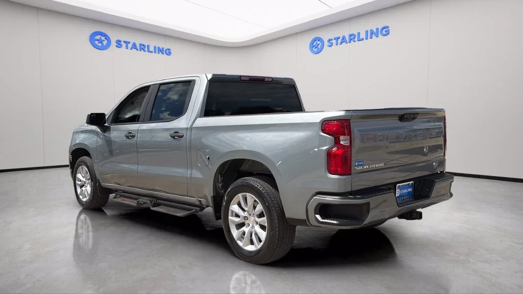 Used 2025 Sterling Gray Metallic Chevrolet Custom image 5