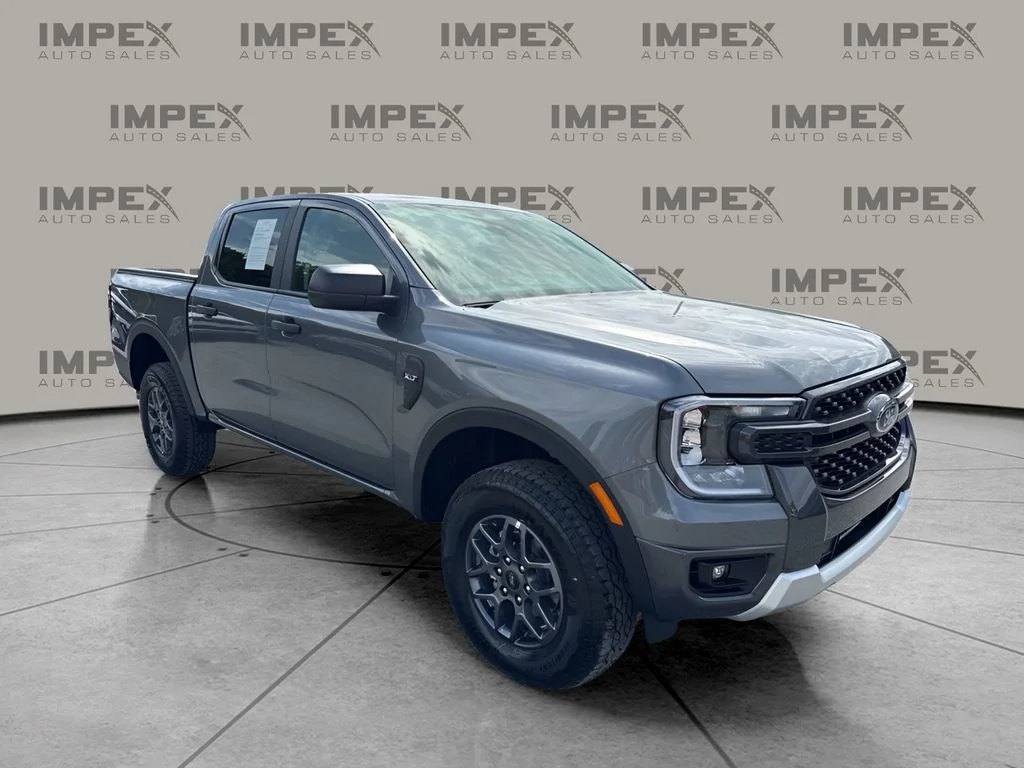 Used 2025 Gray Ford XLT image 7