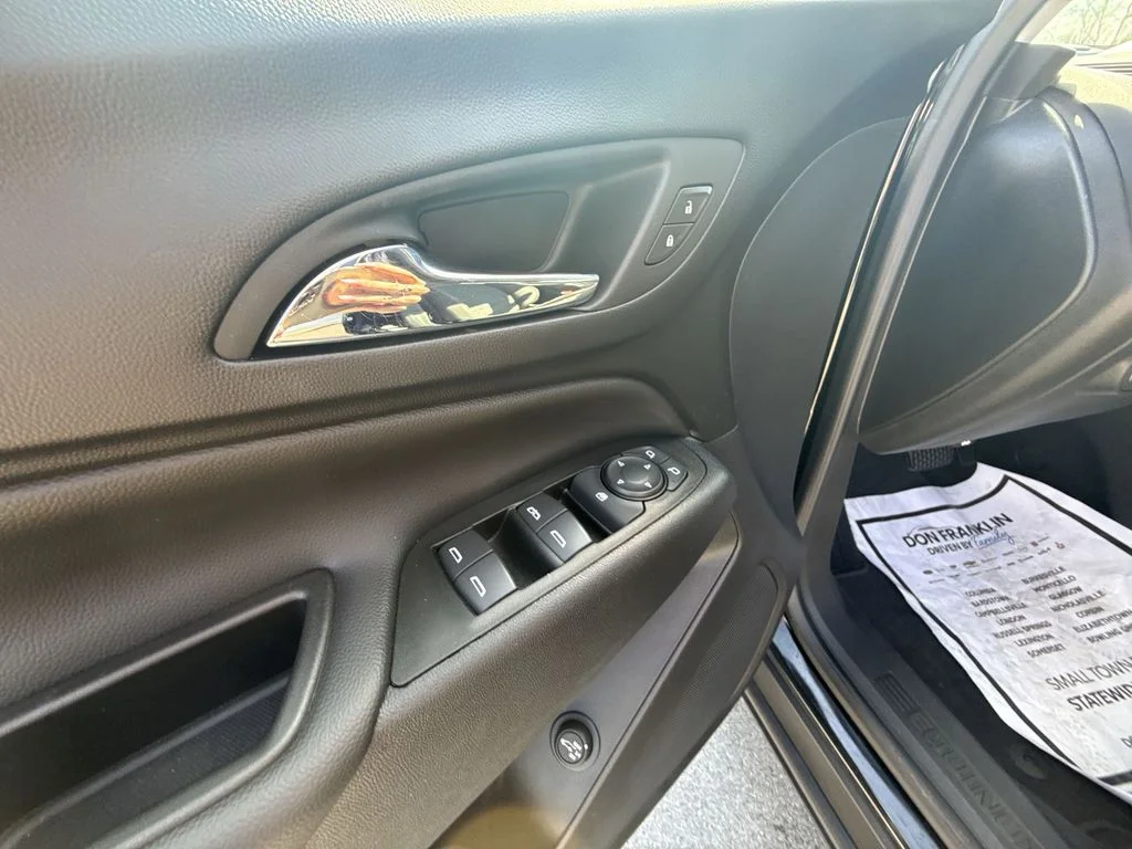 Used 2022 Black Chevrolet LT image 13