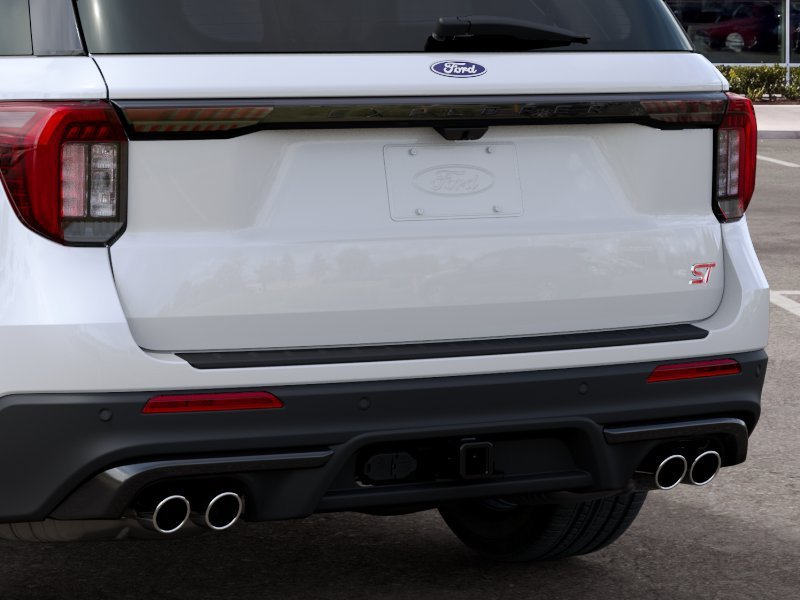 New 2027 Star White Metallic Tri-Coat Ford ST image 23