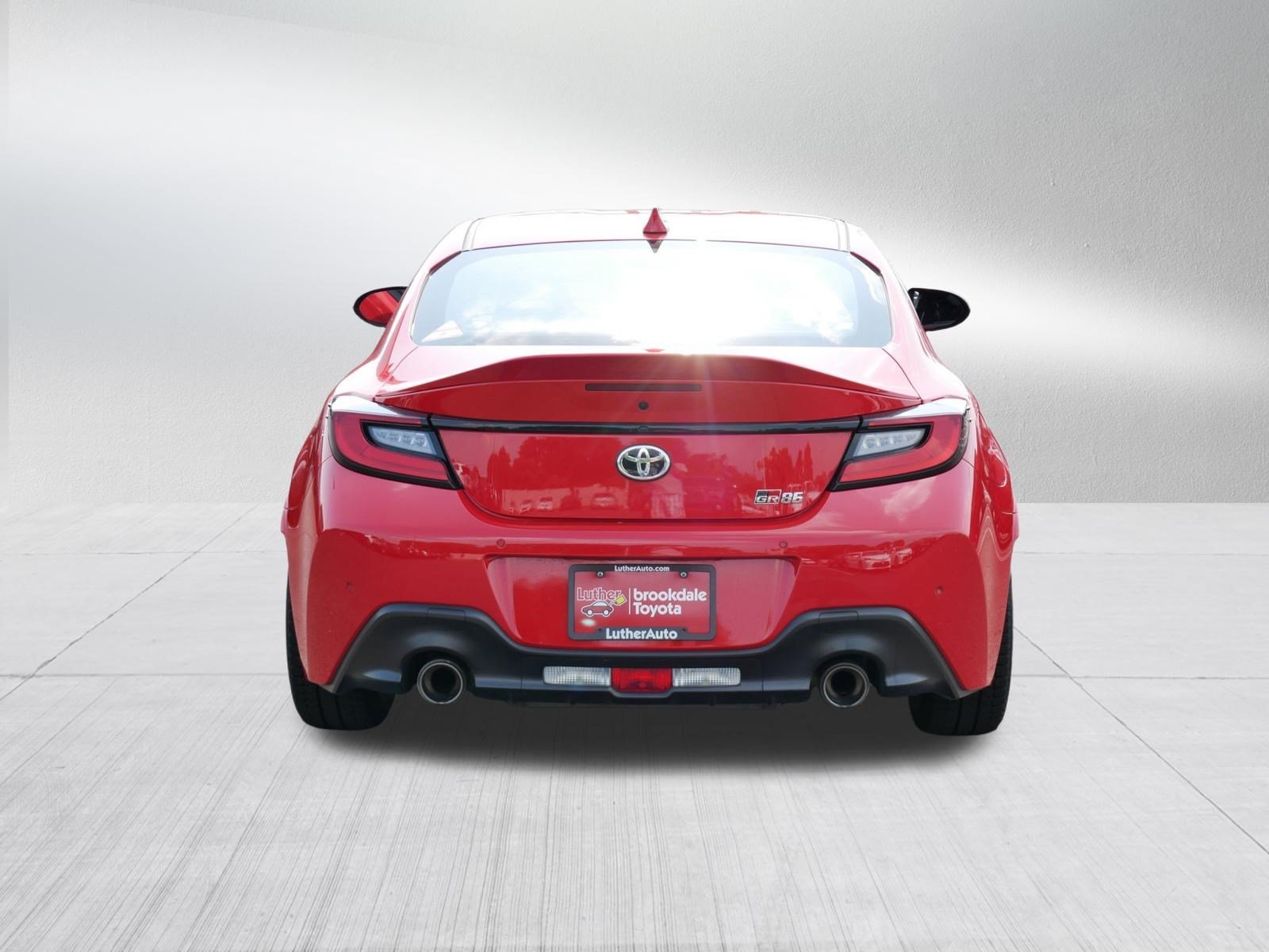 Certified Used 2023 TRACK bRED Toyota Premium image 4