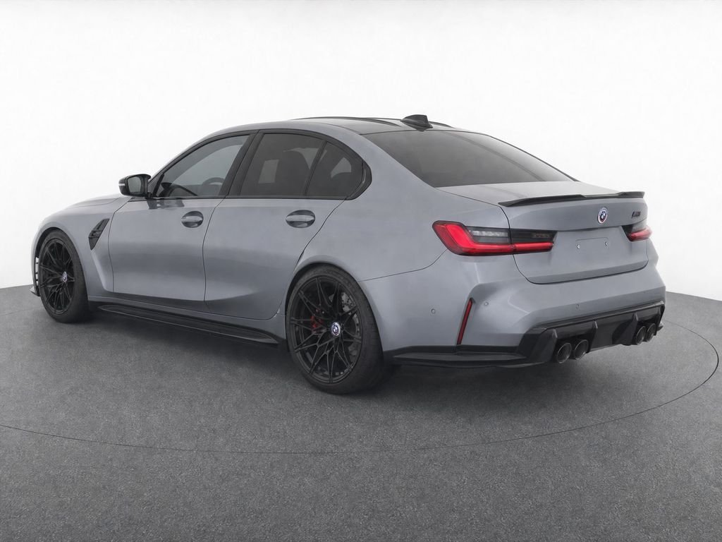 Used 2022 Skyscraper Grey Metallic BMW Competition image 5