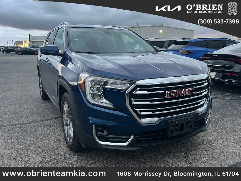 Used 2023 Marine Metallic GMC SLT image 1