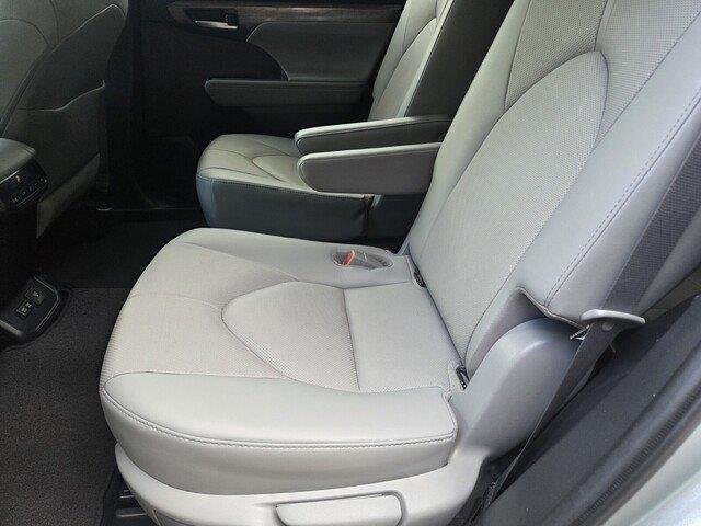 Used 2020 Celestial Silver Metallic Toyota Limited image 24