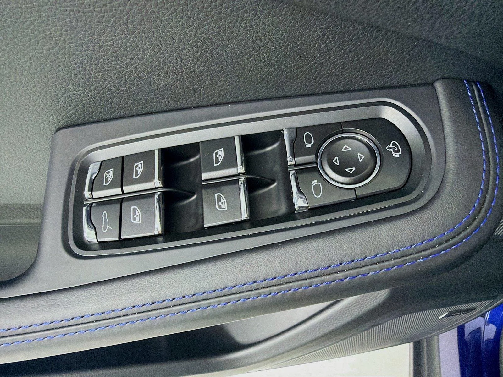 Certified Used 2026 Gentian Blue Metallic Porsche T image 8