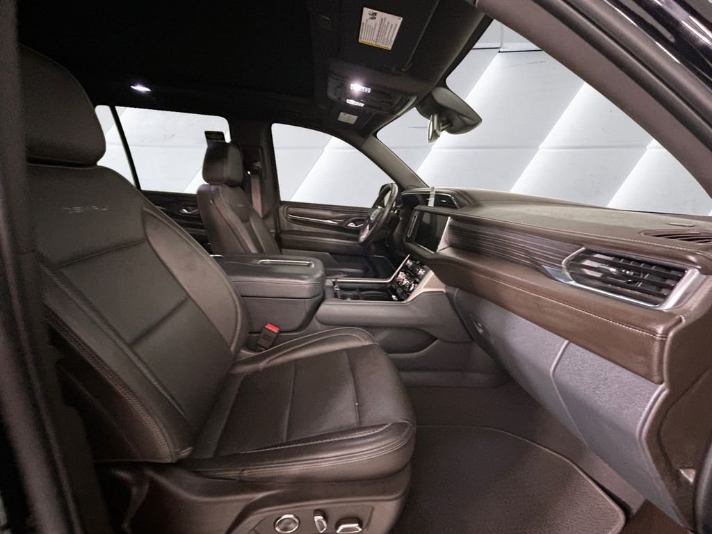 Used 2023 Blue GMC Denali image 13