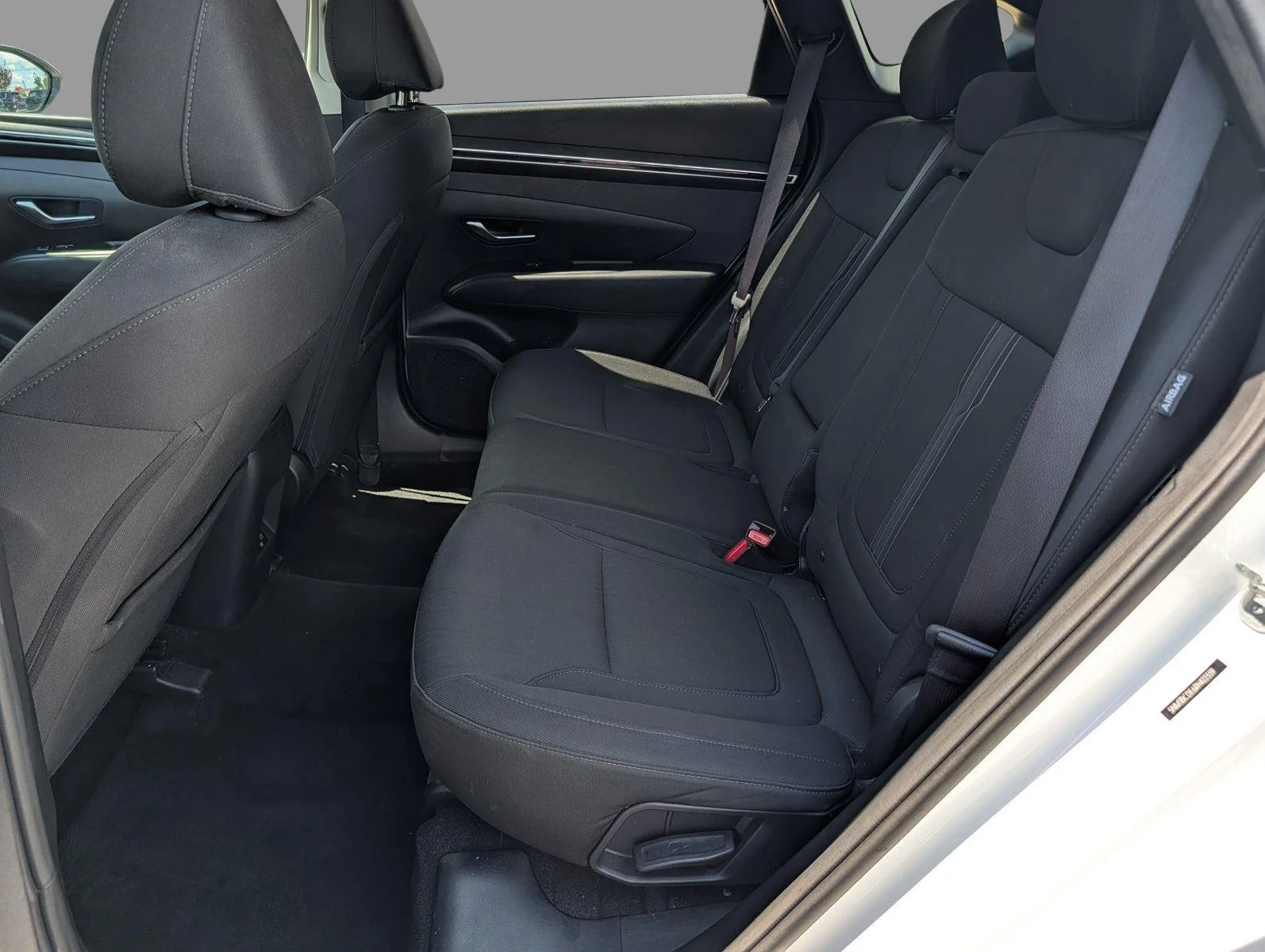 Used 2024 White Pearl Hyundai SEL image 31