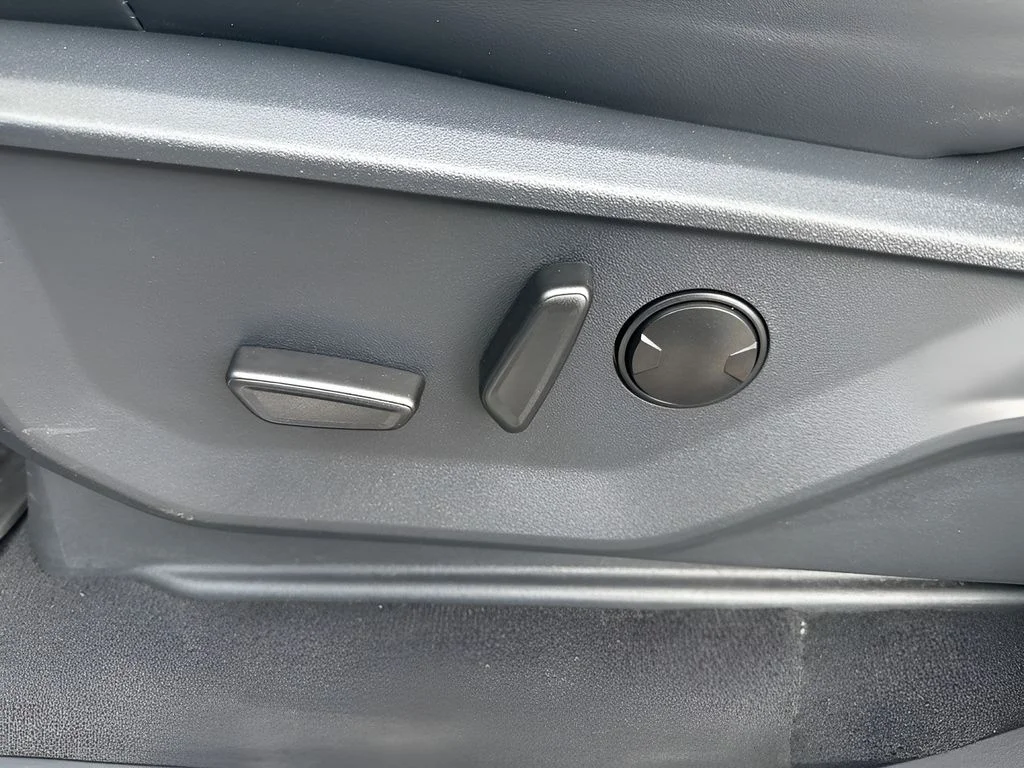 Used 2025 Gray Ford Tremor image 10