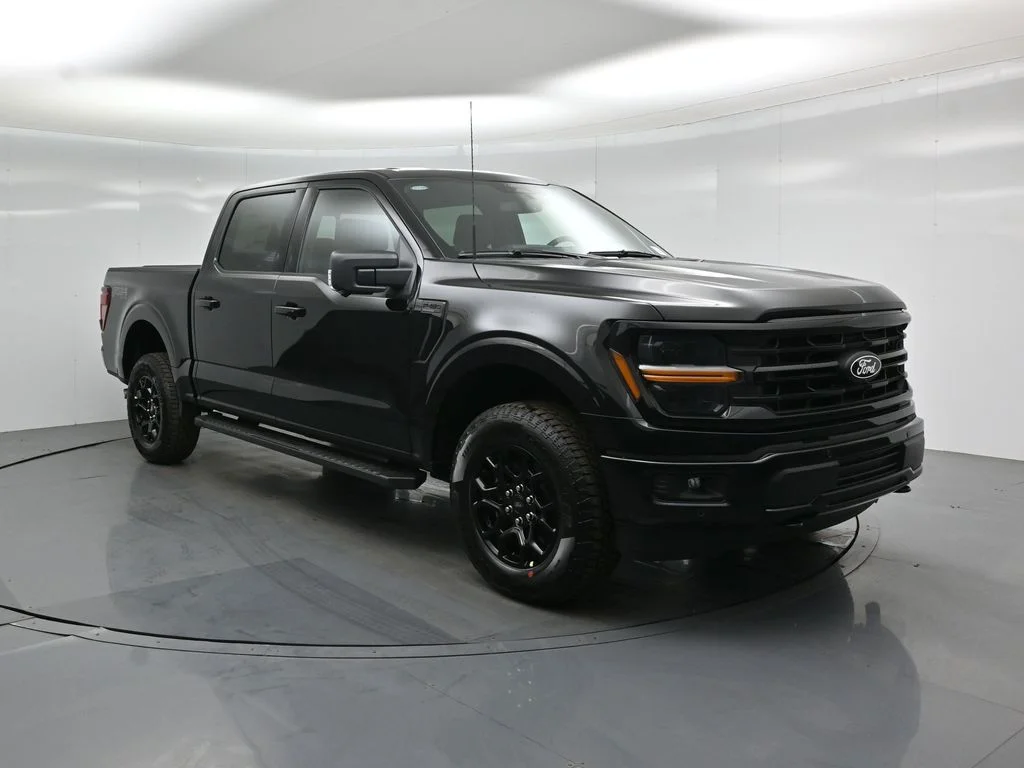 New 2026 Agate Black Metallic Ford XLT image 52