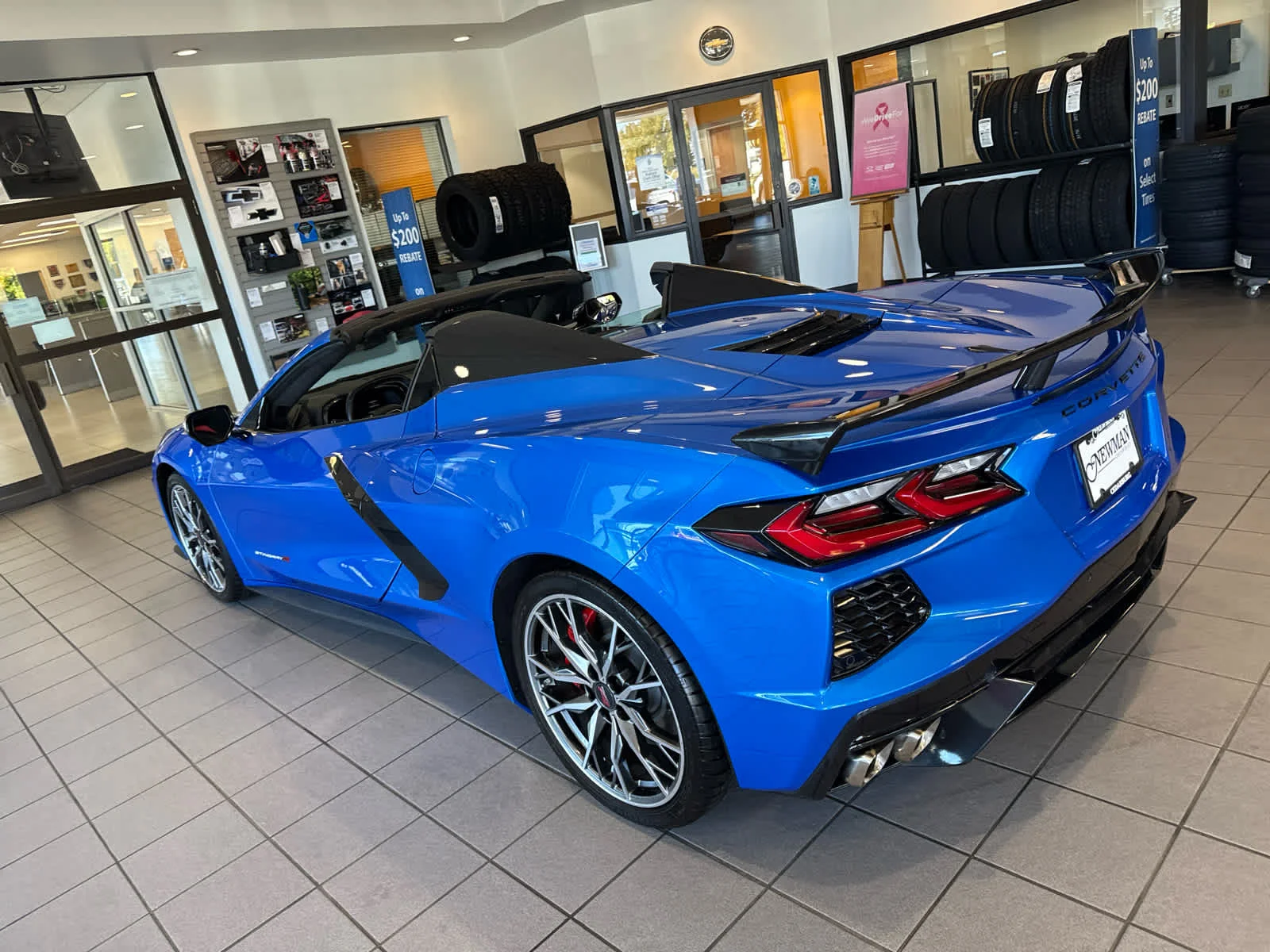 Used 2025 Riptide Blue Metallic Chevrolet 2LT image 15