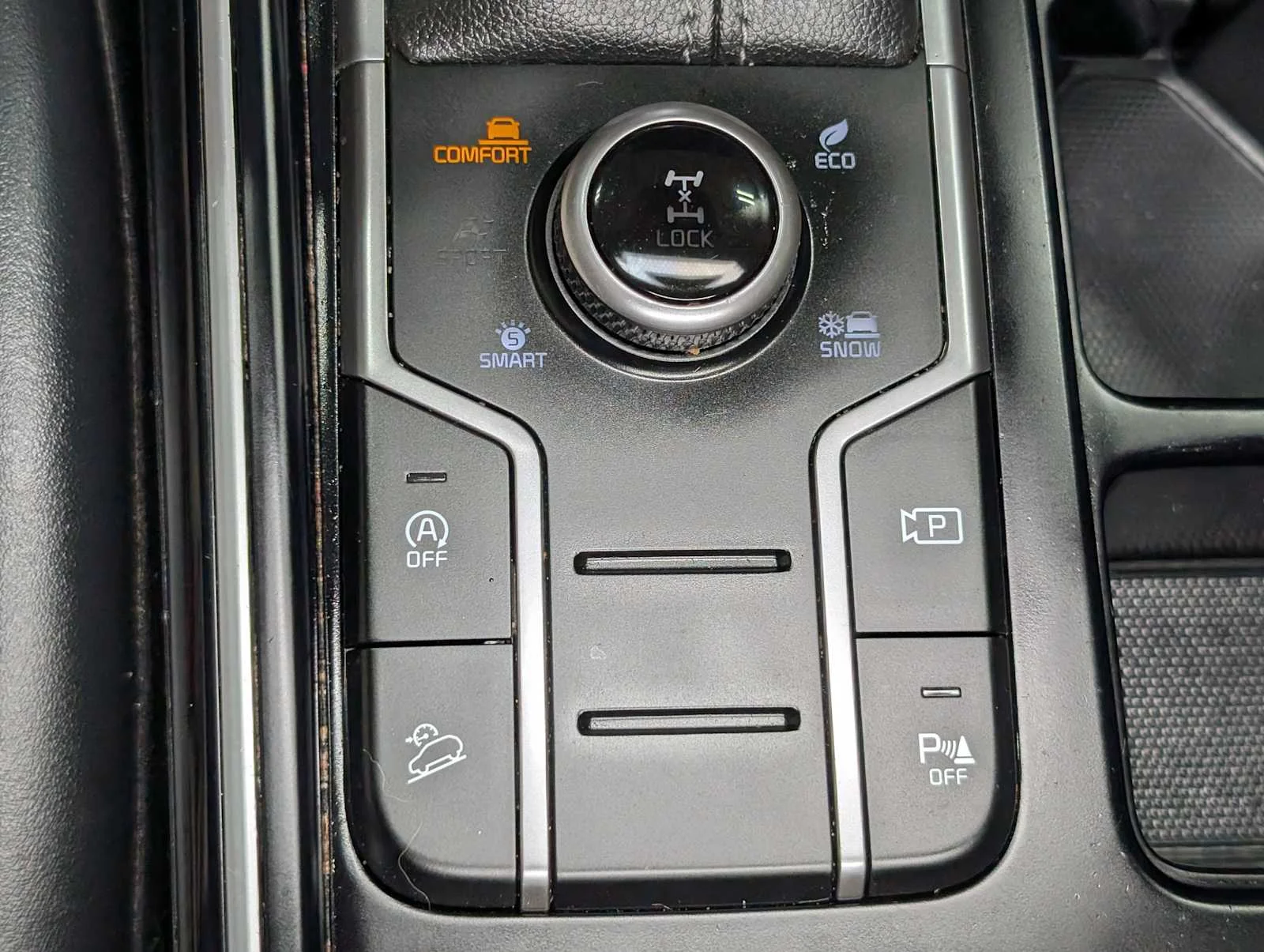 Used 2021 Ebony Black Kia S image 27