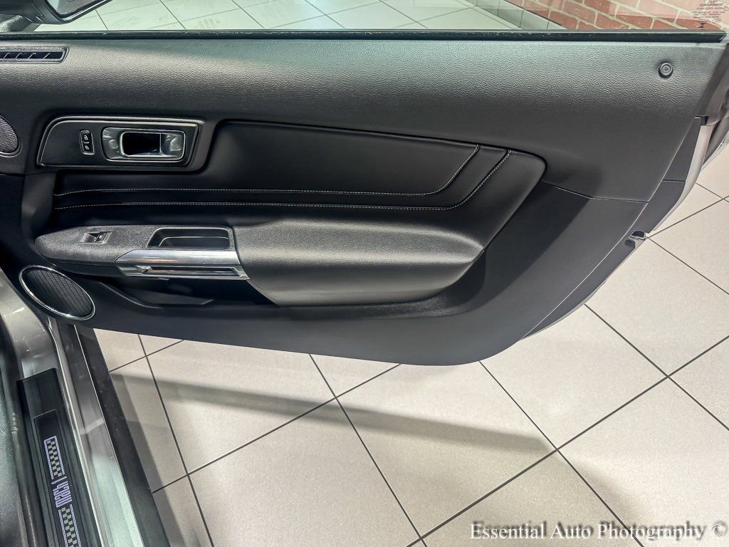 2023 FORD MUSTANG - Image 26