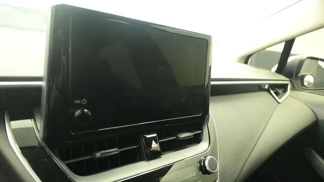 Used 2023 White Toyota LE image 16