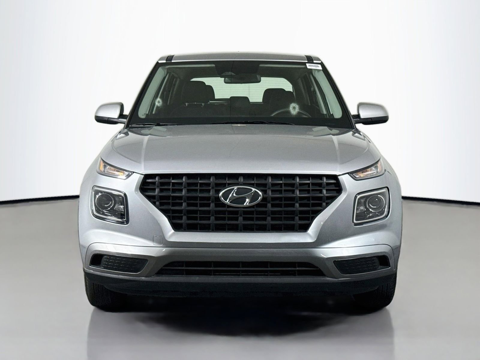 Used 2026 Silver Hyundai SE image 3