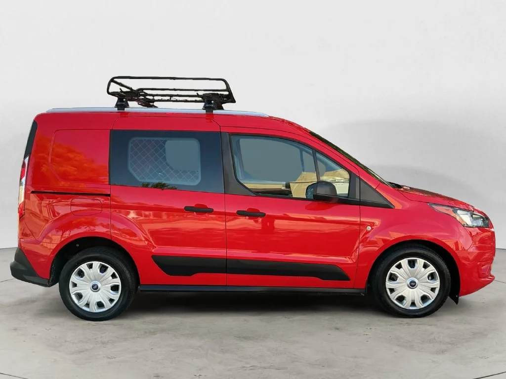 Used 2020 Red Ford XLT image 7