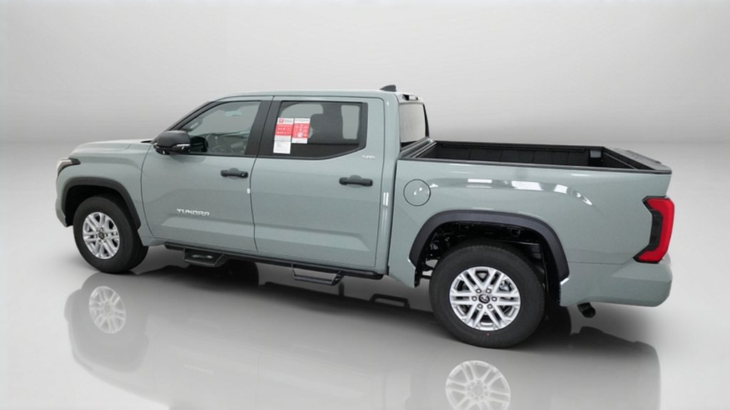 New 2026 Lunar Rock Toyota SR5 image 15