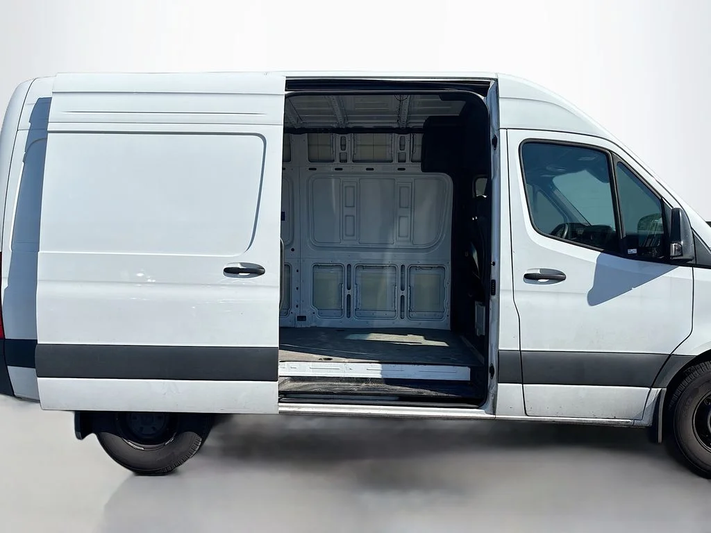Used 2024 Arctic White Mercedes-Benz Cargo 144 WB image 15