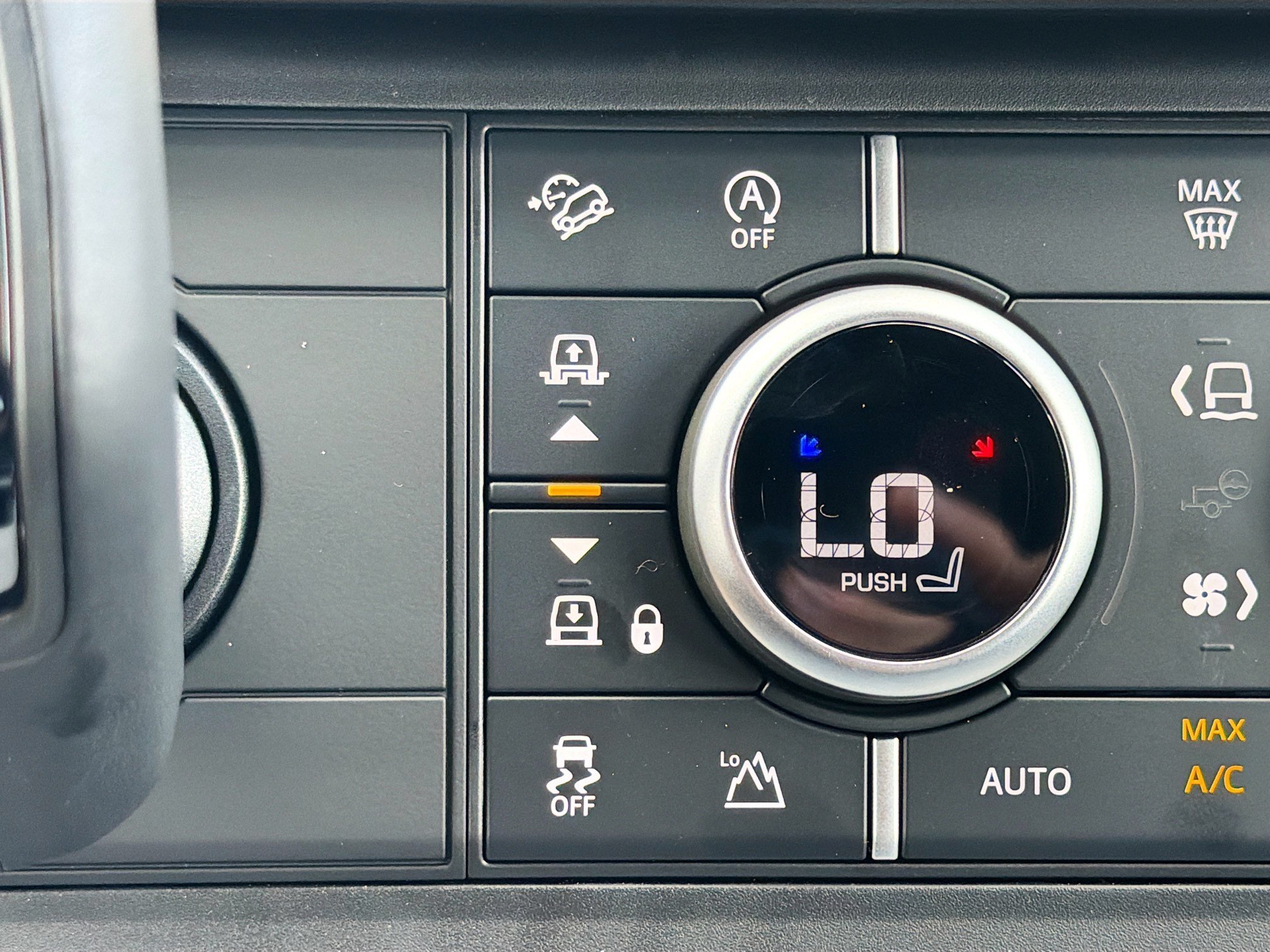 New 2026 Borasco Grey Land Rover X-Dynamic SE image 30