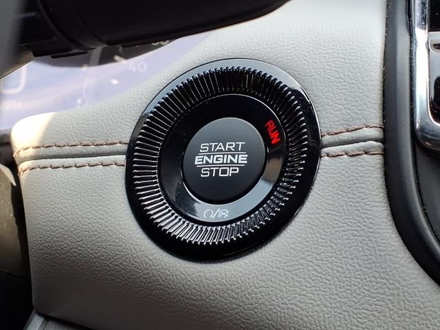 Used 2025 Black Jeep Limited image 19