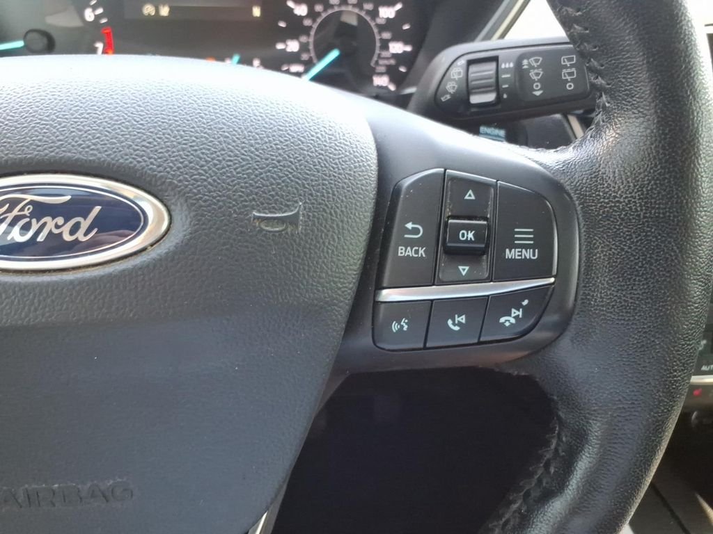 Used 2020 Gray Ford SEL image 19
