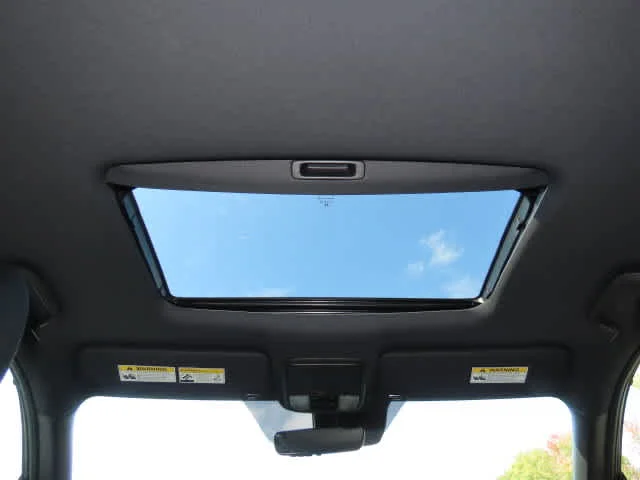 Certified Used 2023 Crystal Black Pearl Honda EX-L image 24