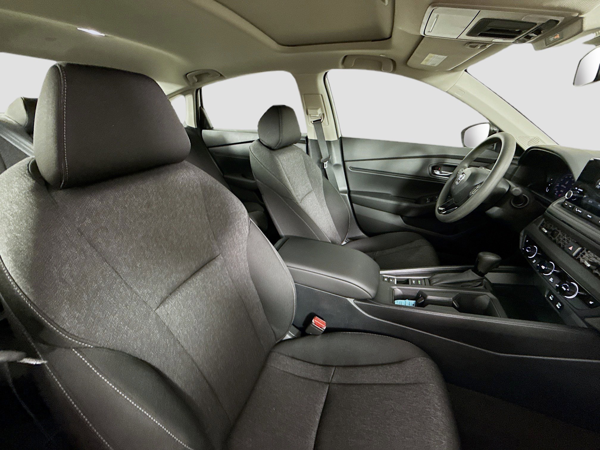 2025 Honda Accord SE - Photo 26