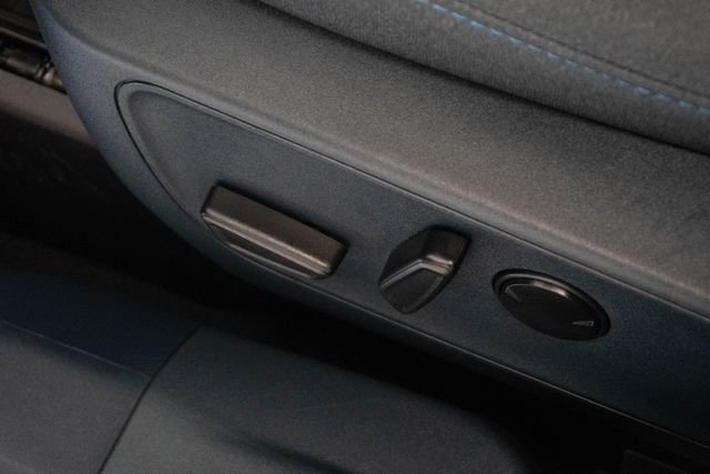 Used 2025 Black Ford XLT image 5