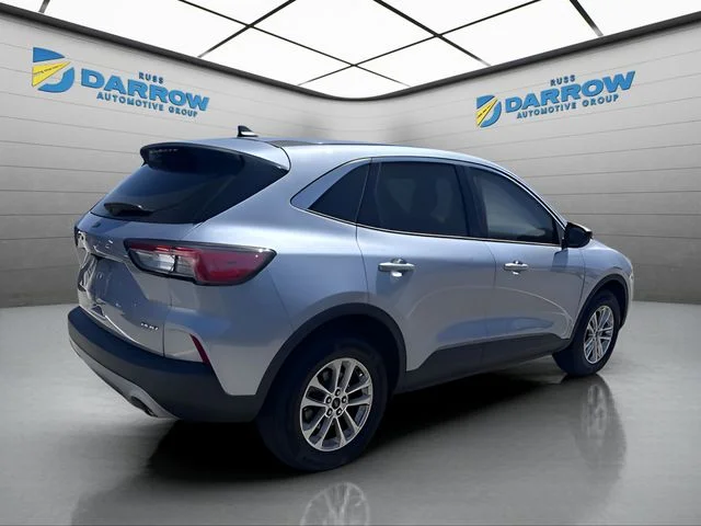Used 2022 Blue Ford SE image 5