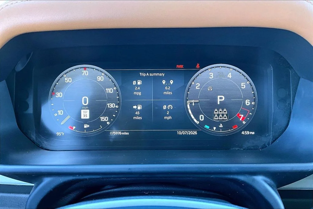 Used 2023 Gray Land Rover First Edition image 13