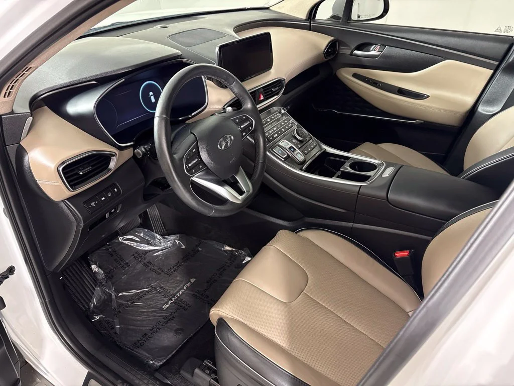 Used 2023 White Hyundai Limited image 33