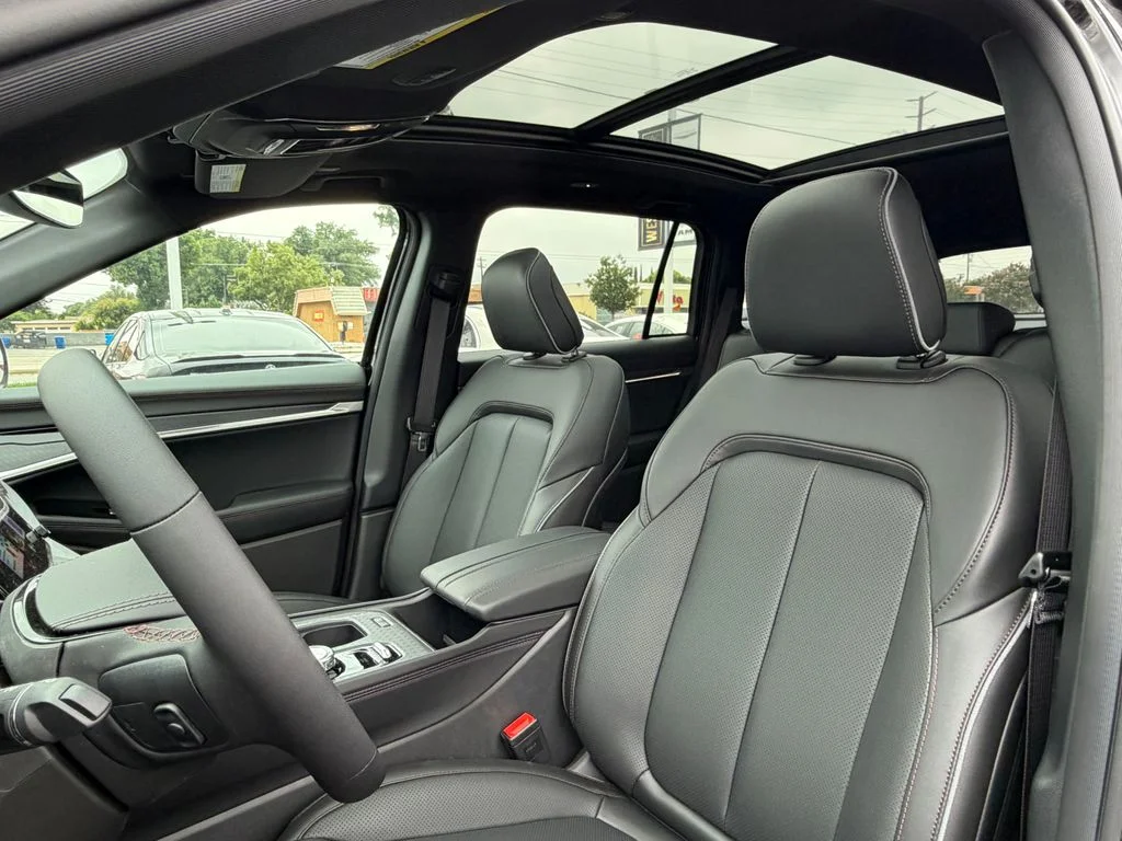 2025 Jeep Wagoneer S Limited - Photo 30