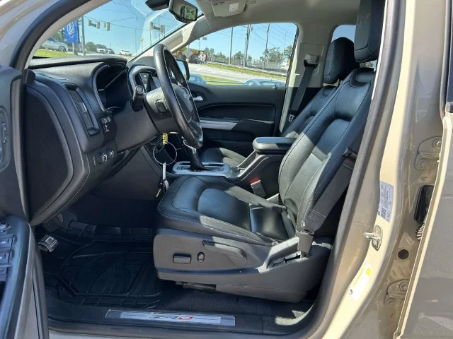 Used 2022 Beige Chevrolet ZR2 image 13