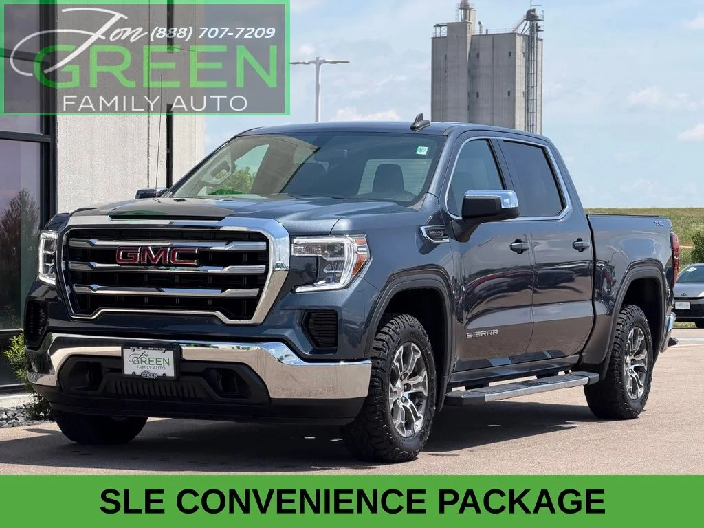 Used 2021 Blue GMC SLE image 1