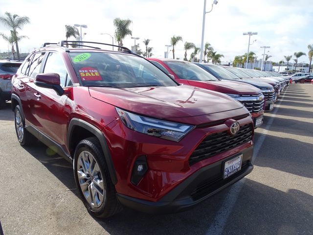 Used 2025 Red Toyota XLE Premium image 5