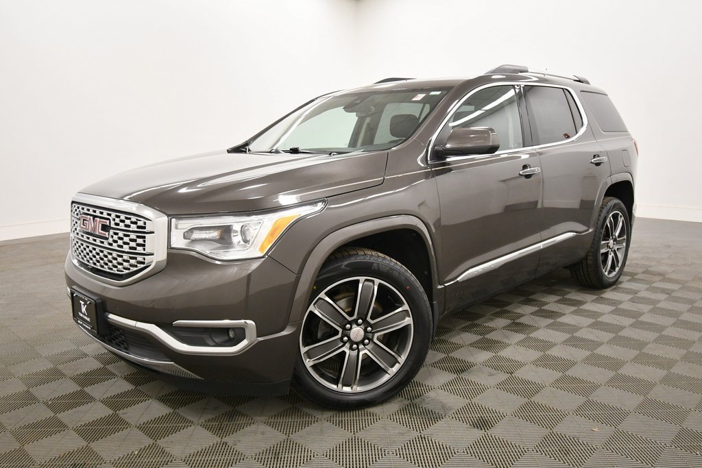 Used 2019 GMC Acadia Denali with VIN 1GKKNXLS8KZ129283 for sale in Rochester, Minnesota