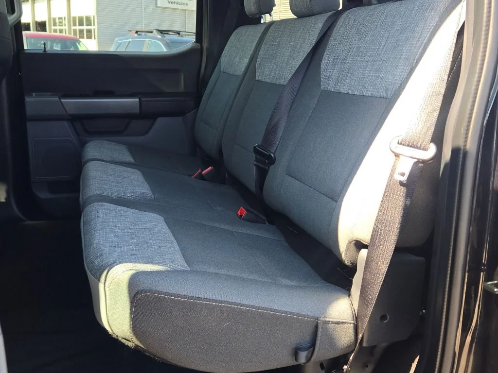Used 2022 Black Ford XLT image 18