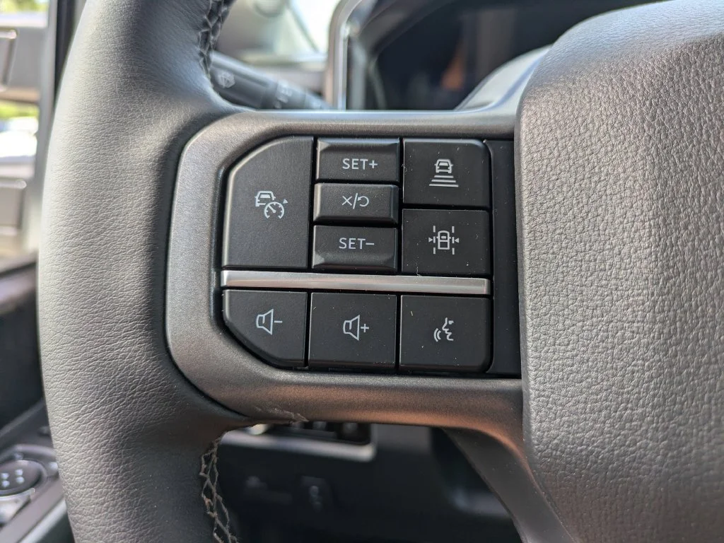 New 2026 Oxford White Ford Lariat image 29
