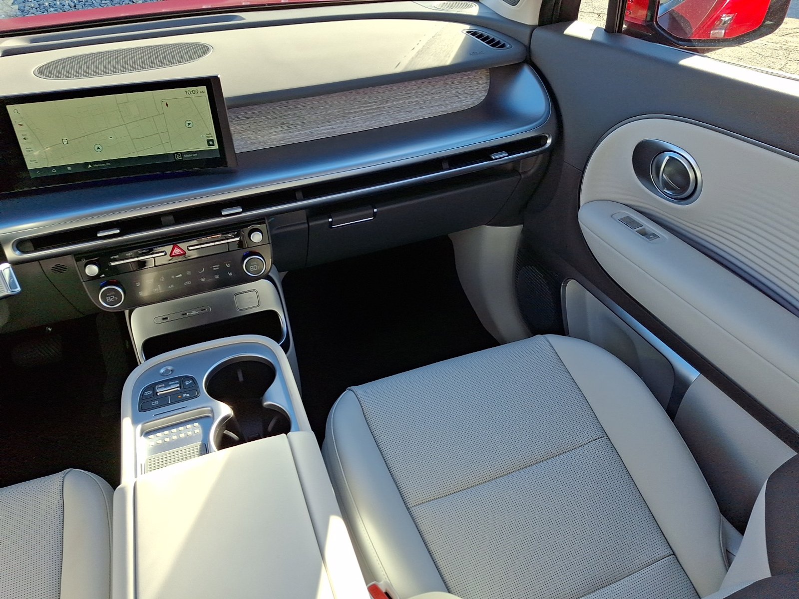 2026 Hyundai IONIQ 9 Performance Limited - Photo 12